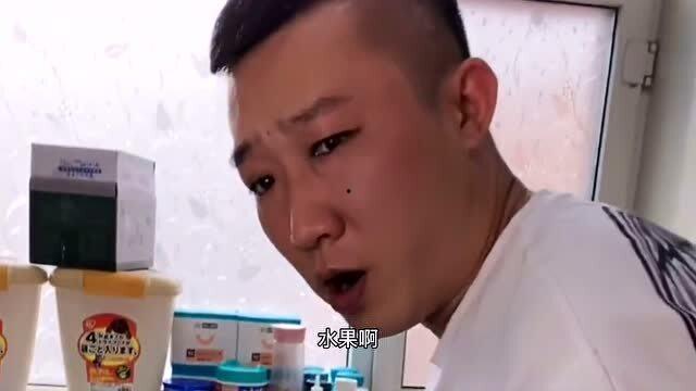 老陈头吃瓜,揭秘民间趣事背后的故事