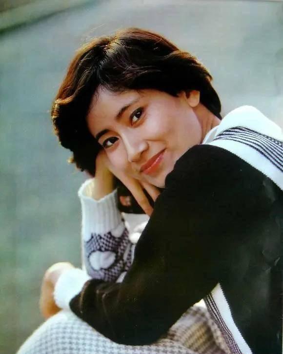 大叔爱看的女网红视频,揭秘热门视频背后的故事